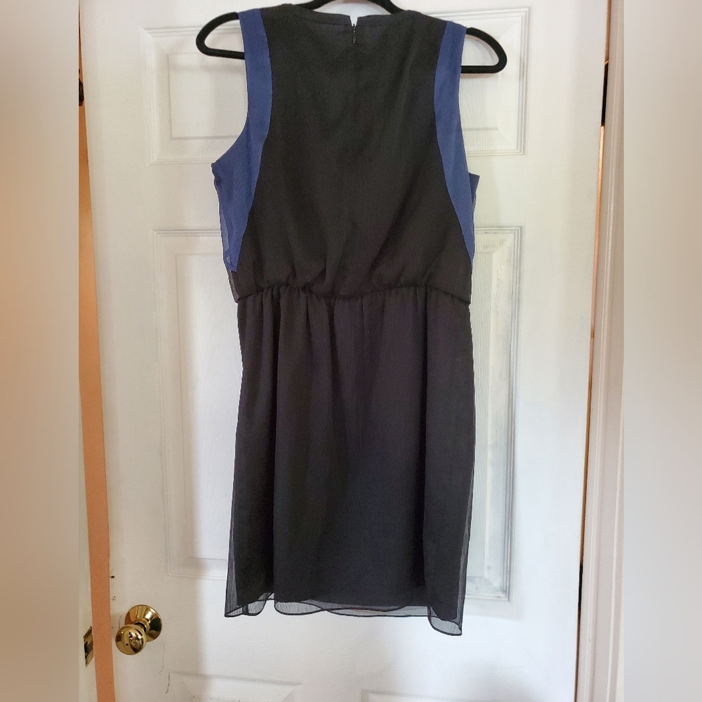 Marc New York By Andrew Marc Elegant Black and Blue Sleeveless Dress Size 10